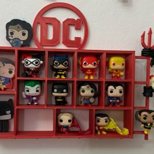 מעצב קיר לסדרת ה-DC של קינדר